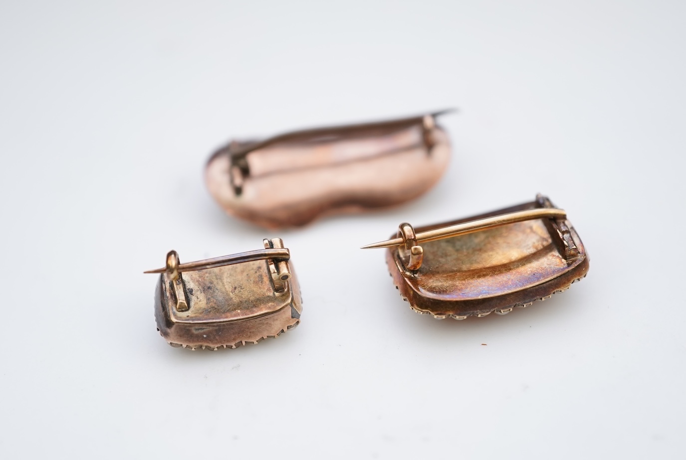 Three Georgian brooches, English, early 19th century